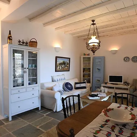 Tinos Traditional Sea Side ヴィラ Agios Romanos