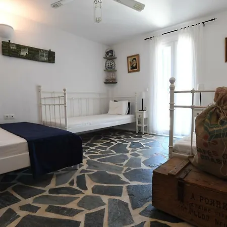 ヴィラ Tinos Traditional Sea Side *