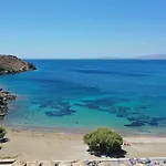 Βίλα Tinos Traditional Sea Side *
