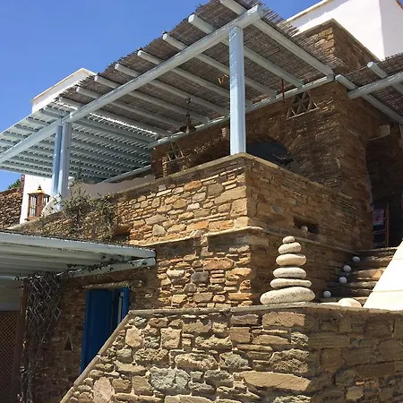 Tinos Traditional Sea Side Вилла *