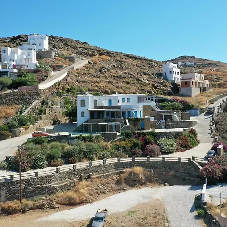 빌라 Tinos Traditional Sea Side Agios Romanos