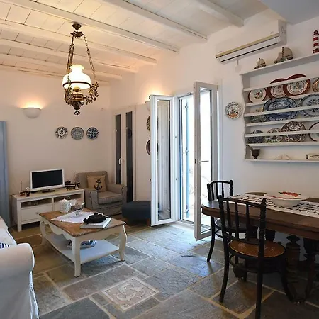 Tinos Traditional Sea Side 빌라 Agios Romanos