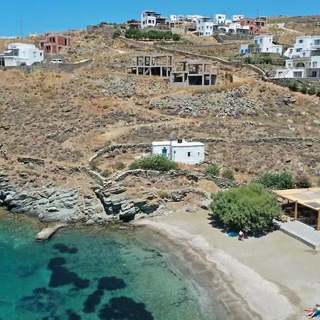 Tinos Traditional Sea Side Villa *