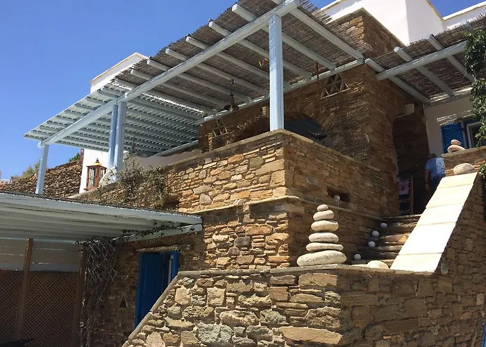 Tinos Traditional Sea Side Villa *