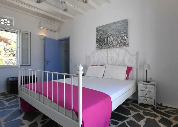 Tinos Traditional Sea Side Villa Agios Romanos